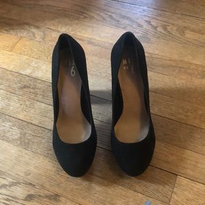 Mix No. 6 women’s black high heel pumps